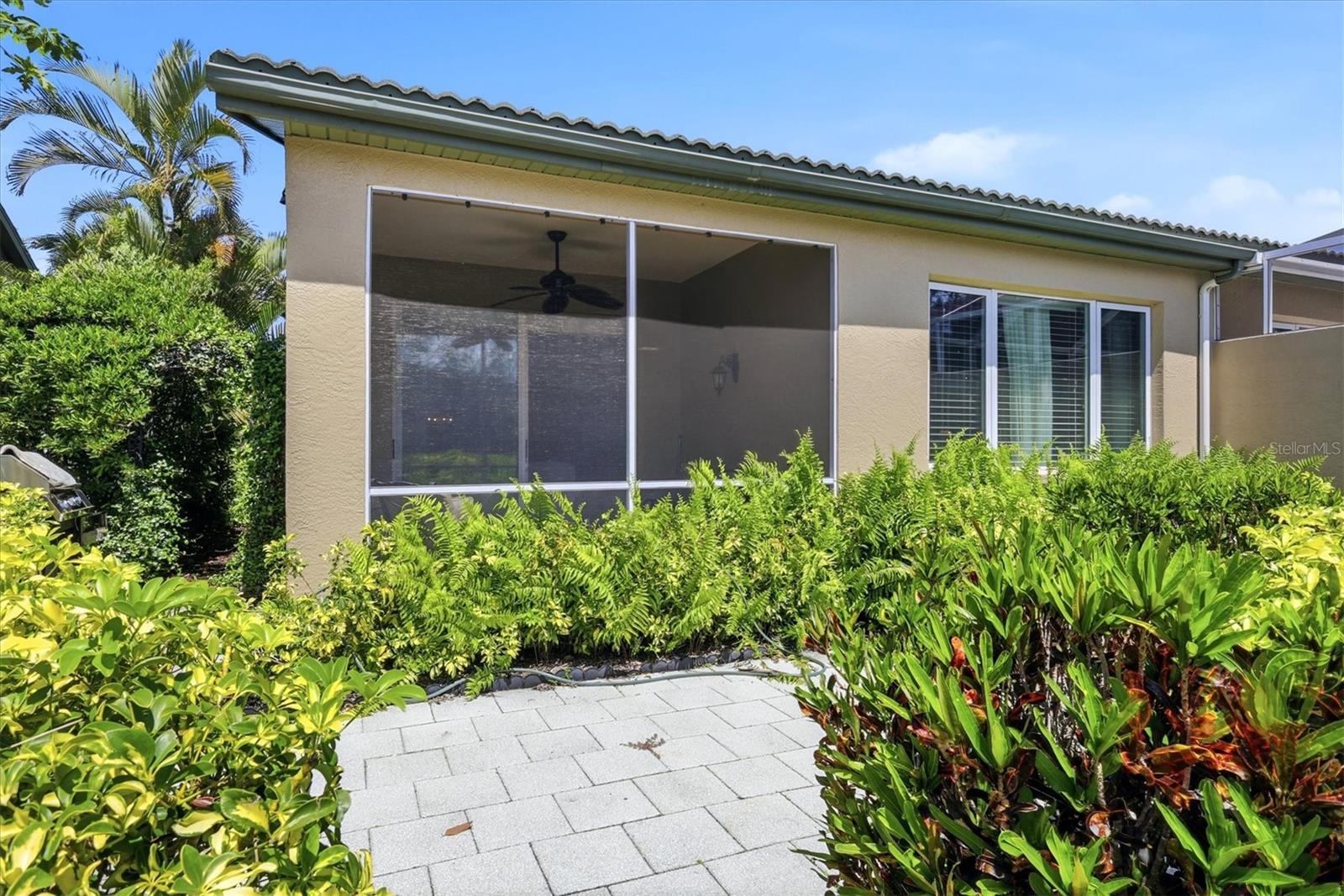 ROSEDALE 8 WESTBURY LAKES - Residential