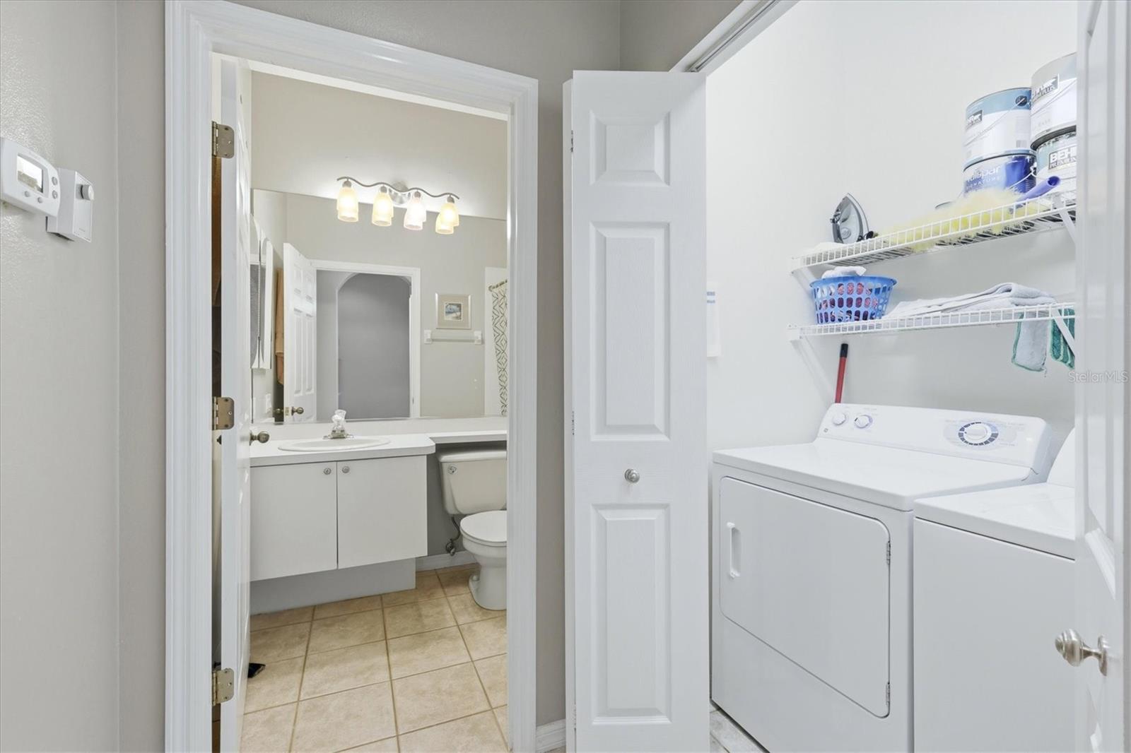 ROSEDALE 8 WESTBURY LAKES - Residential