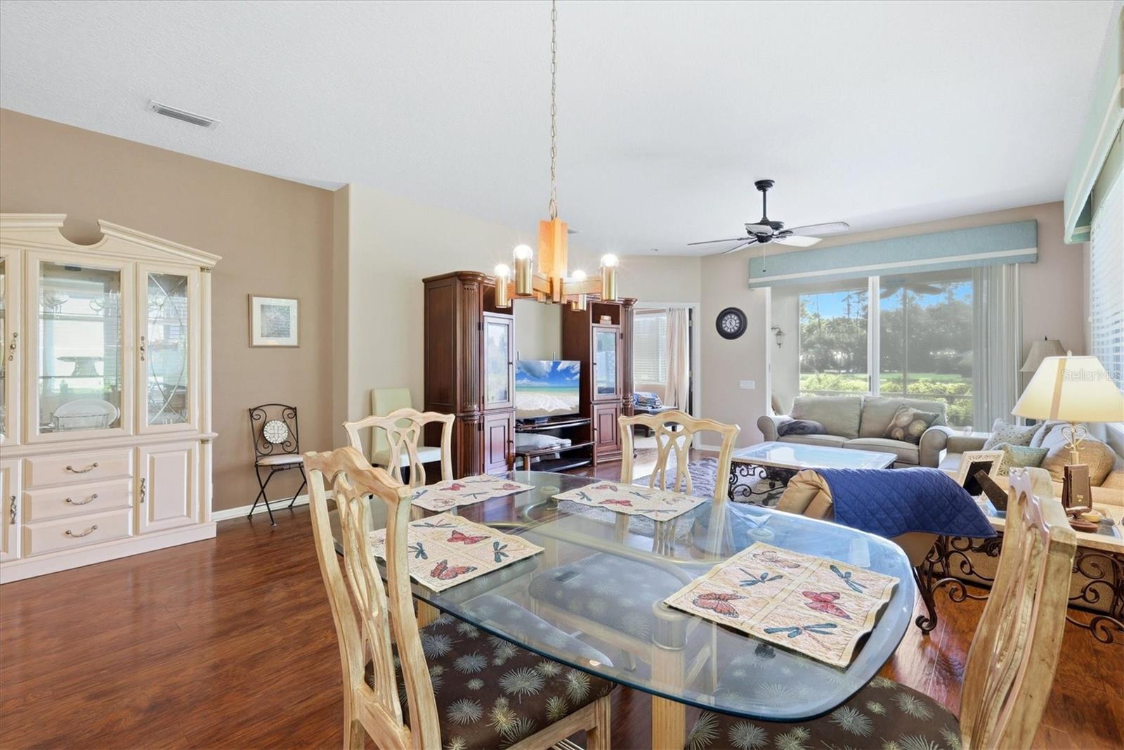 ROSEDALE 8 WESTBURY LAKES - Residential