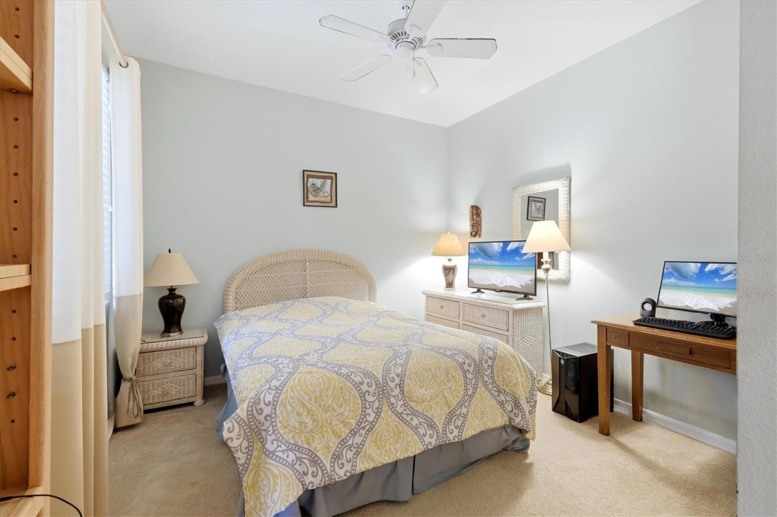 ROSEDALE 8 WESTBURY LAKES - Residential