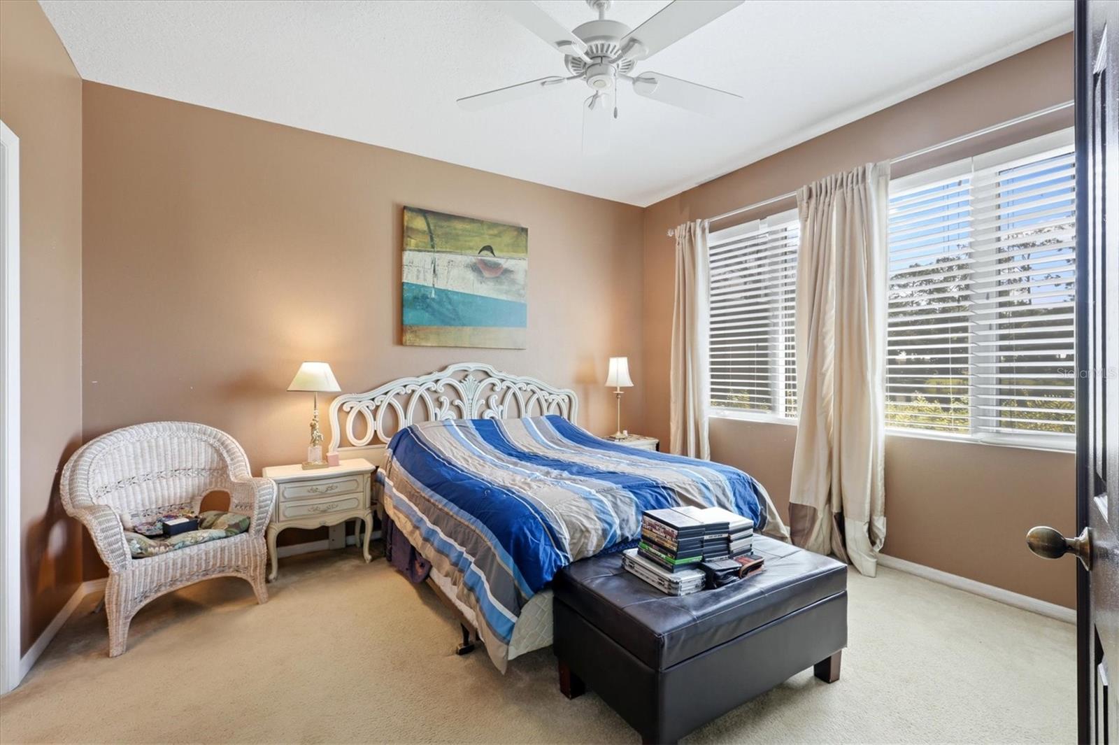 ROSEDALE 8 WESTBURY LAKES - Residential