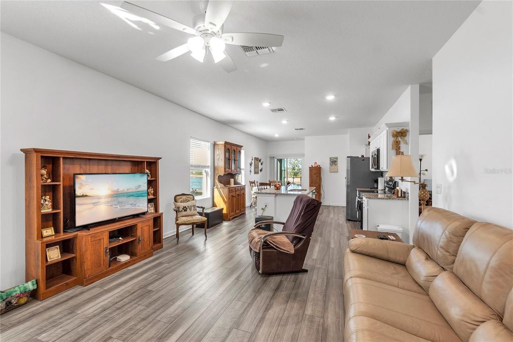 Photo of 10427 Ladybug Cove, Parrish, FL 34219 (MLS # A4681816)