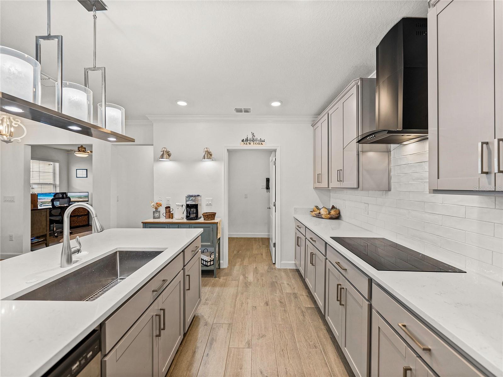 MEDLEY AT SOUTHSHORE BAY - Residential