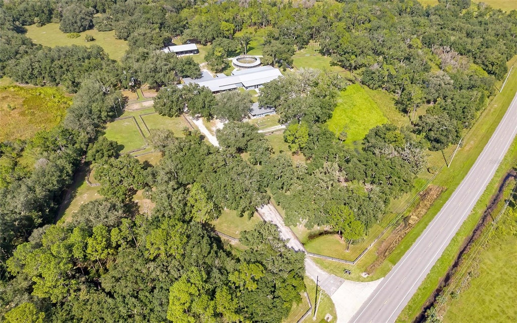 Photo of 7713 State Road 64 E, Zolfo Springs, FL 33890 (MLS # A4711172)