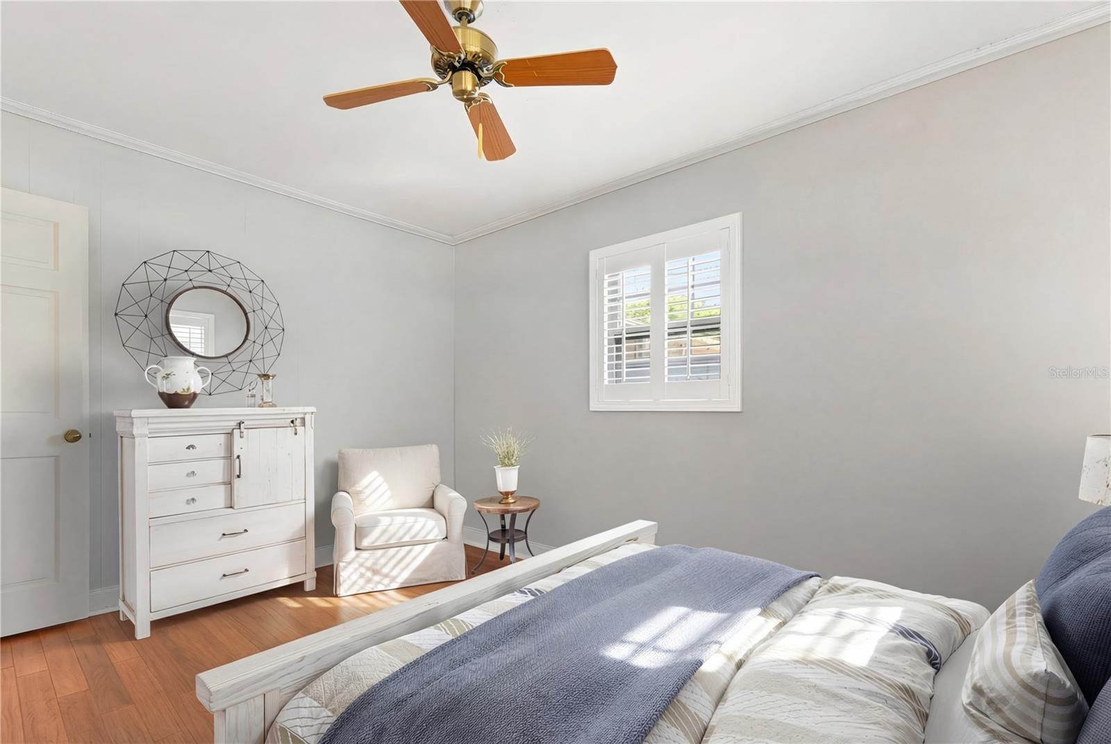 SHULTS & WALKER MANOR - Residential