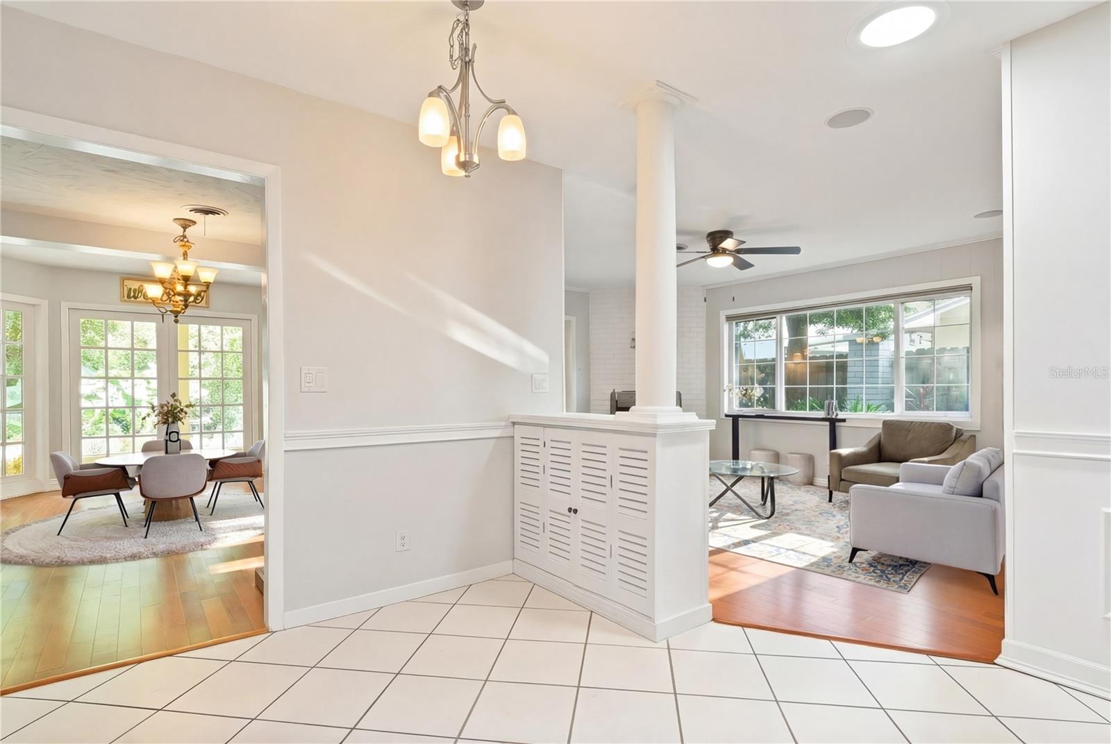 SHULTS & WALKER MANOR - Residential