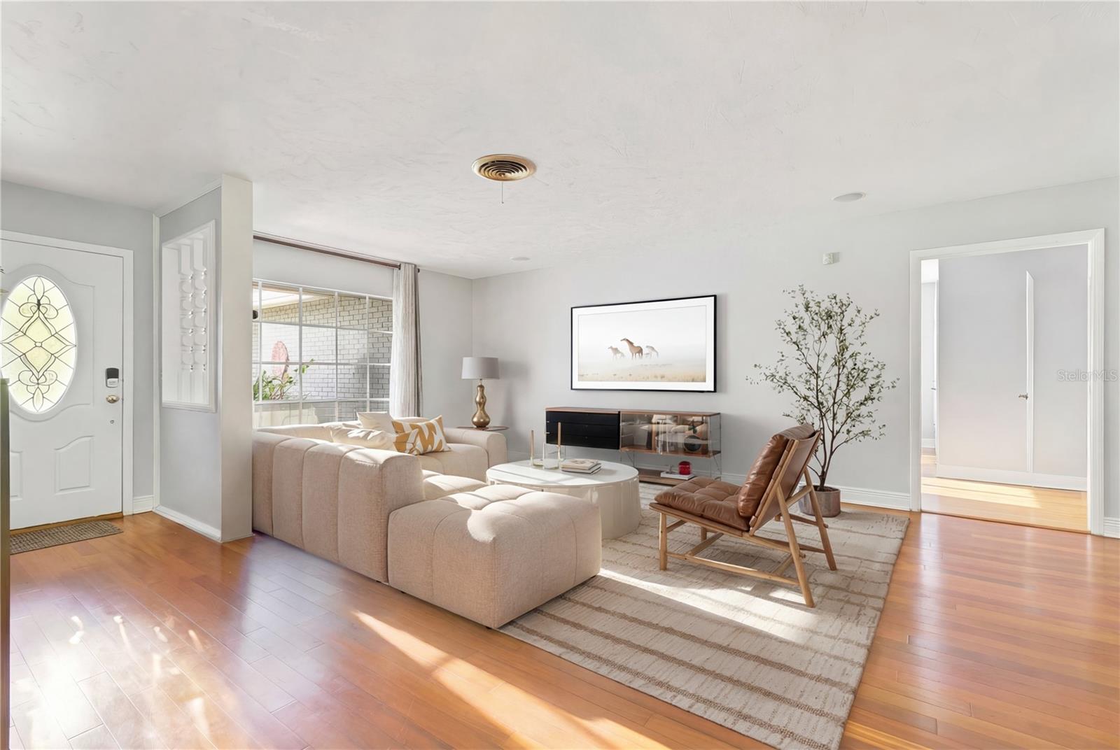 SHULTS & WALKER MANOR - Residential