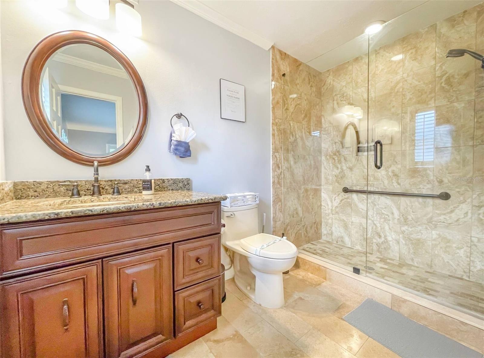 SHULTS & WALKER MANOR - Residential