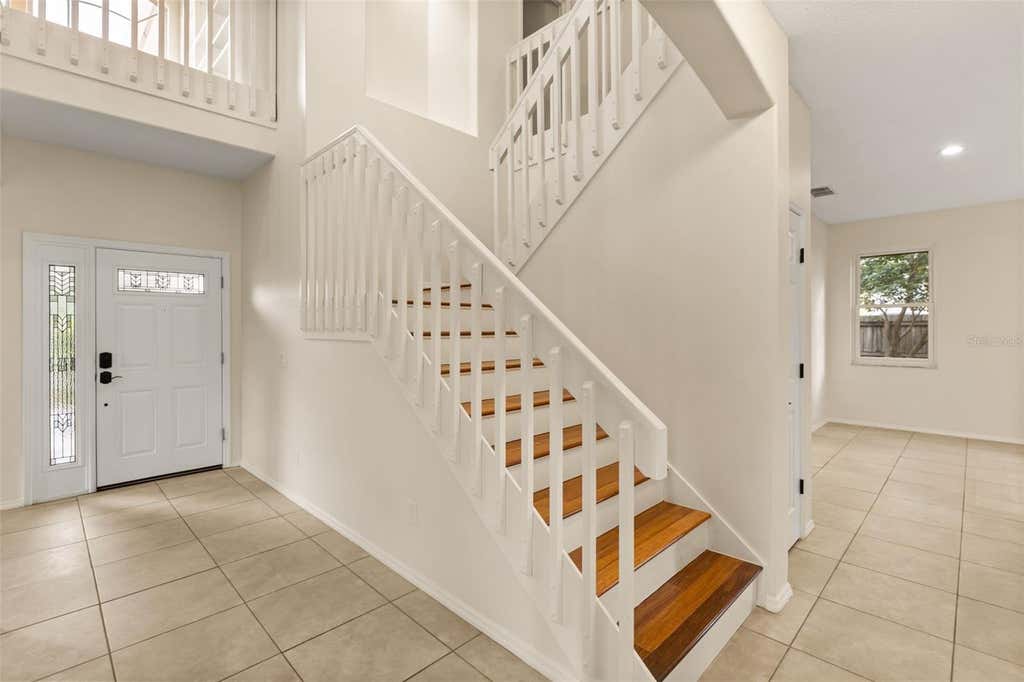 Photo of 425 Carriage Way Court, Oviedo, FL 32765 (MLS # O6436370)