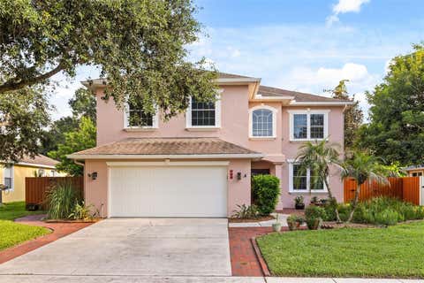 Photo of 425 Carriage Way Court, Oviedo, FL 32765 (MLS # O6436370)