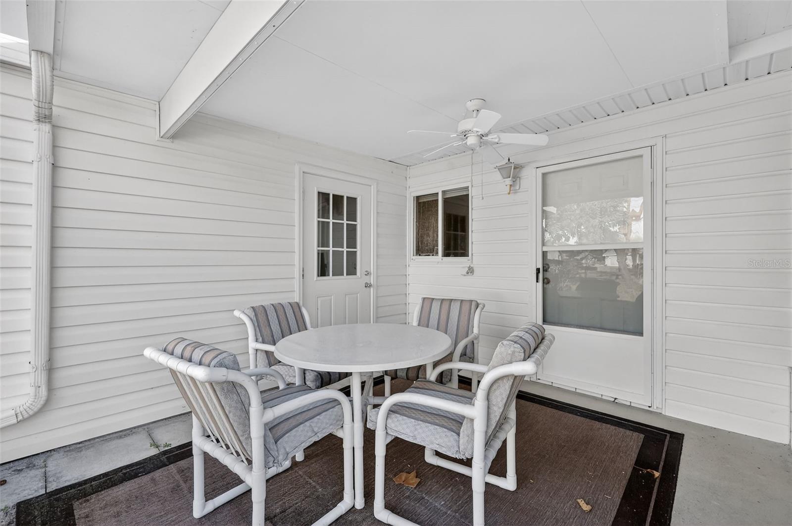 SPRUCE CREEK SOUTH VI - Residential