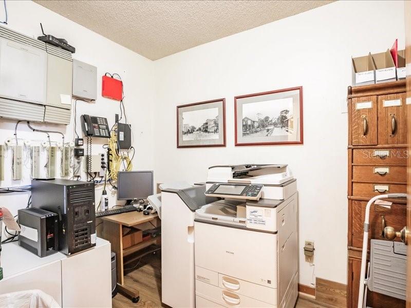 MILL CREEK PH 01 - Commercial Sale