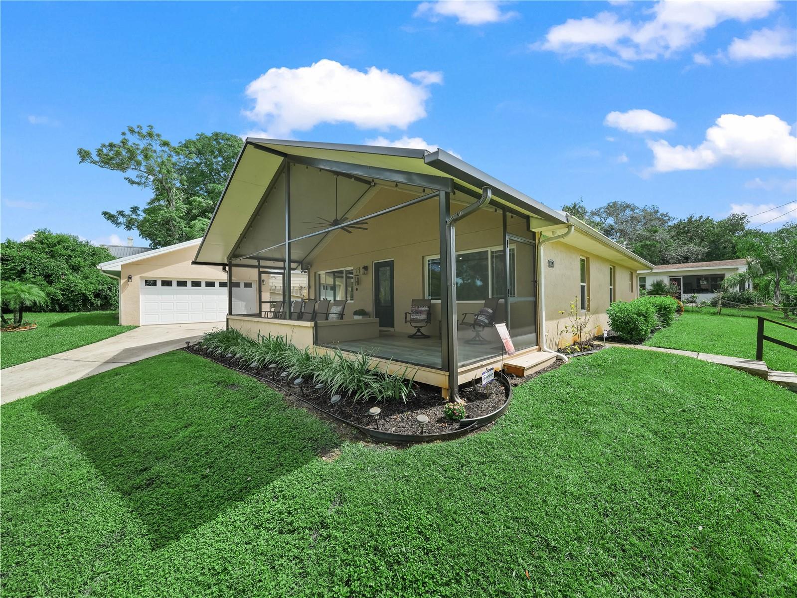 1055 SUNSET TRAIL