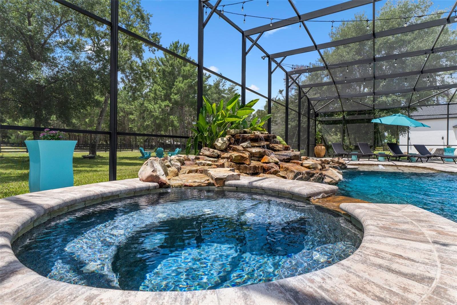 SEMINOLE ESTATES - Residential