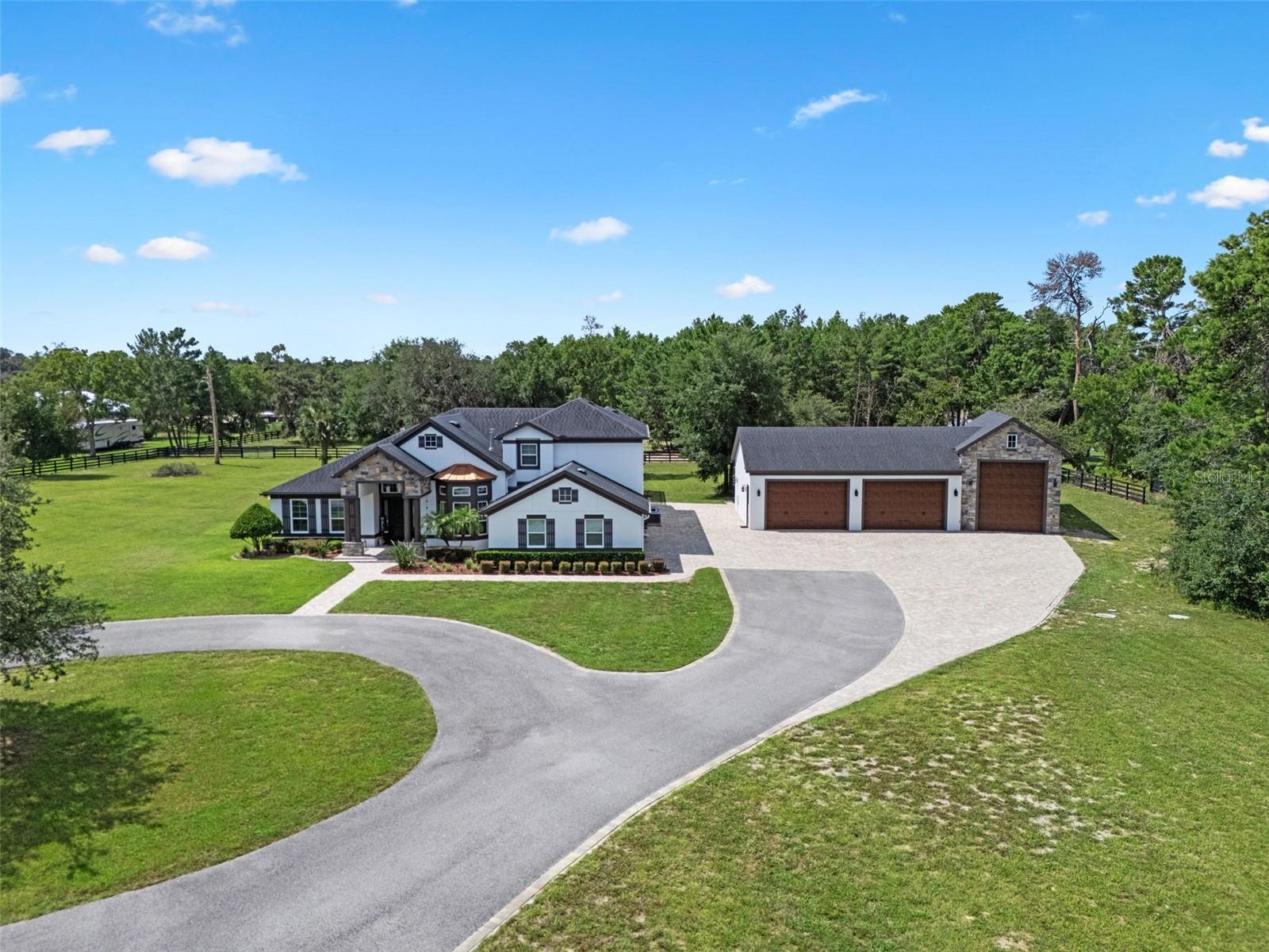 SEMINOLE ESTATES - Residential