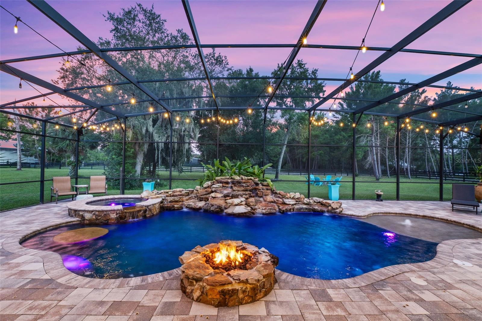 SEMINOLE ESTATES - Residential