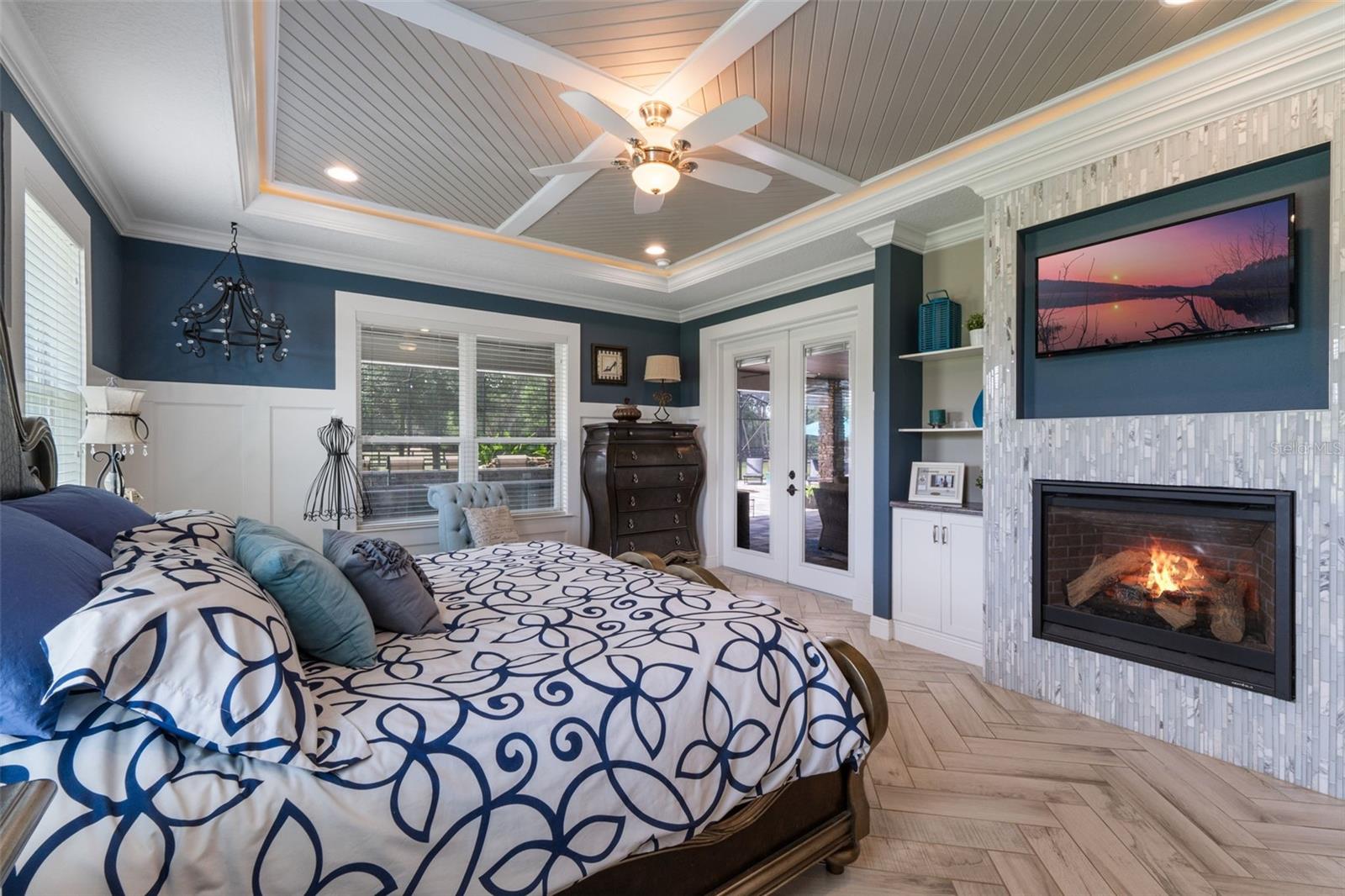 SEMINOLE ESTATES - Residential