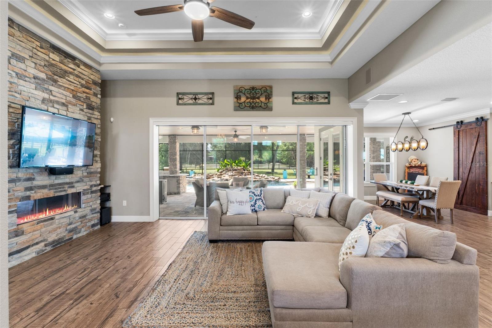 SEMINOLE ESTATES - Residential