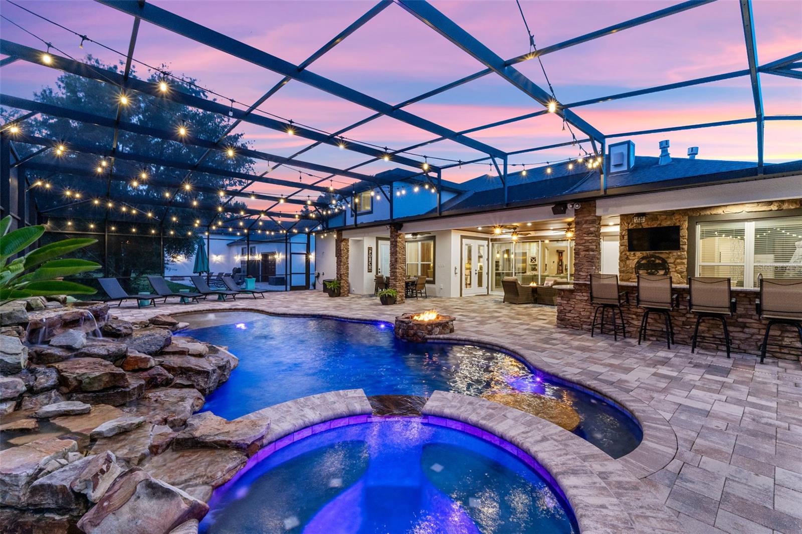 SEMINOLE ESTATES - Residential