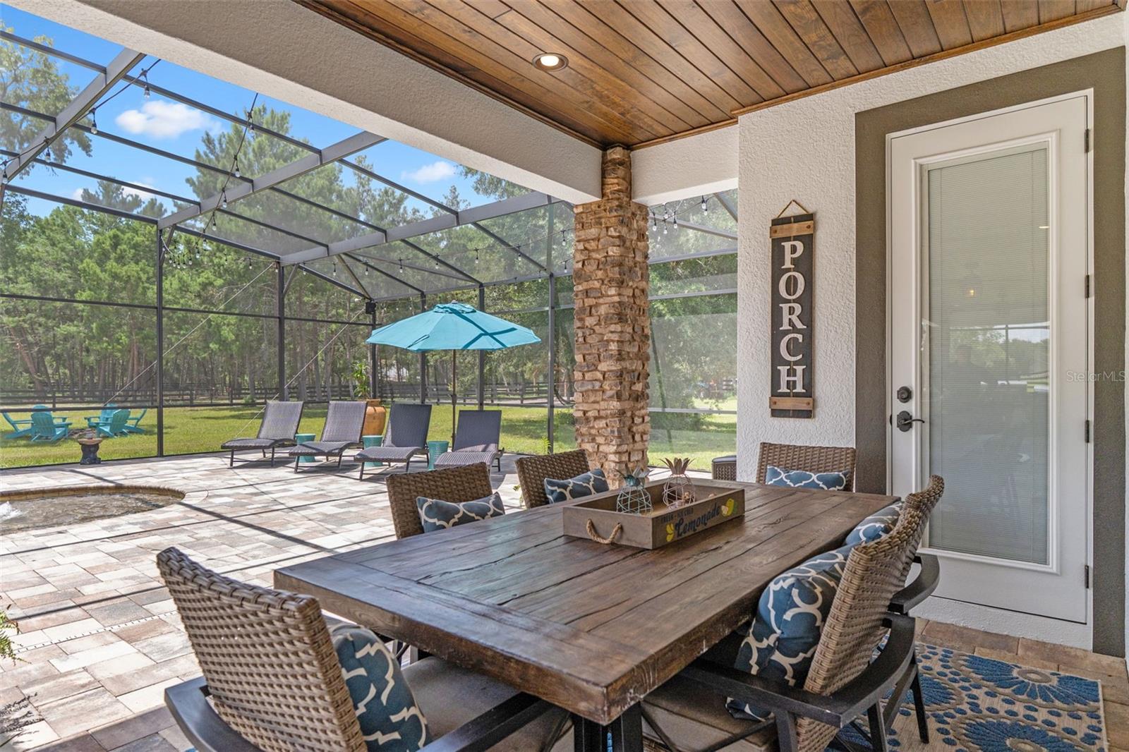 SEMINOLE ESTATES - Residential