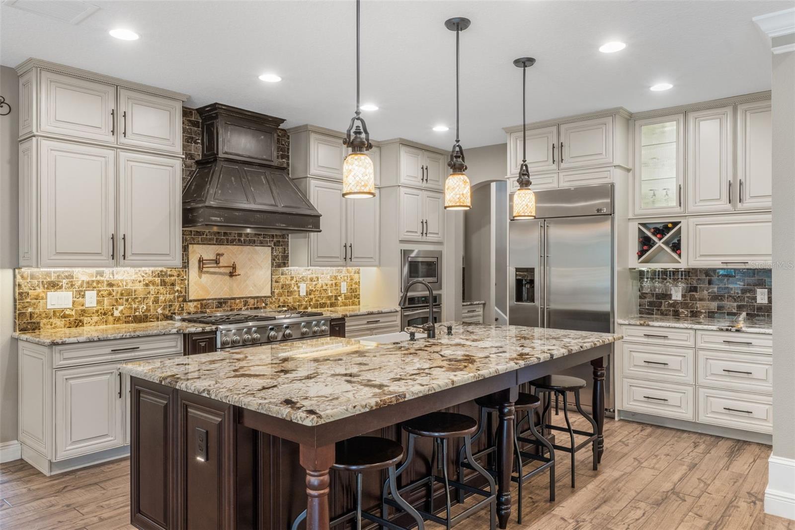 SEMINOLE ESTATES - Residential
