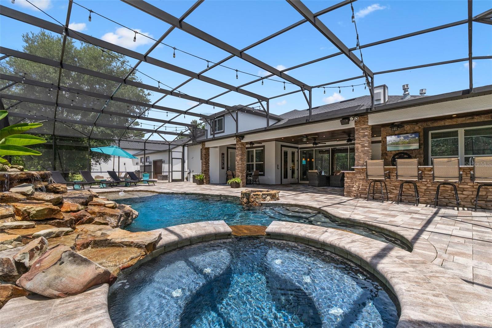 SEMINOLE ESTATES - Residential