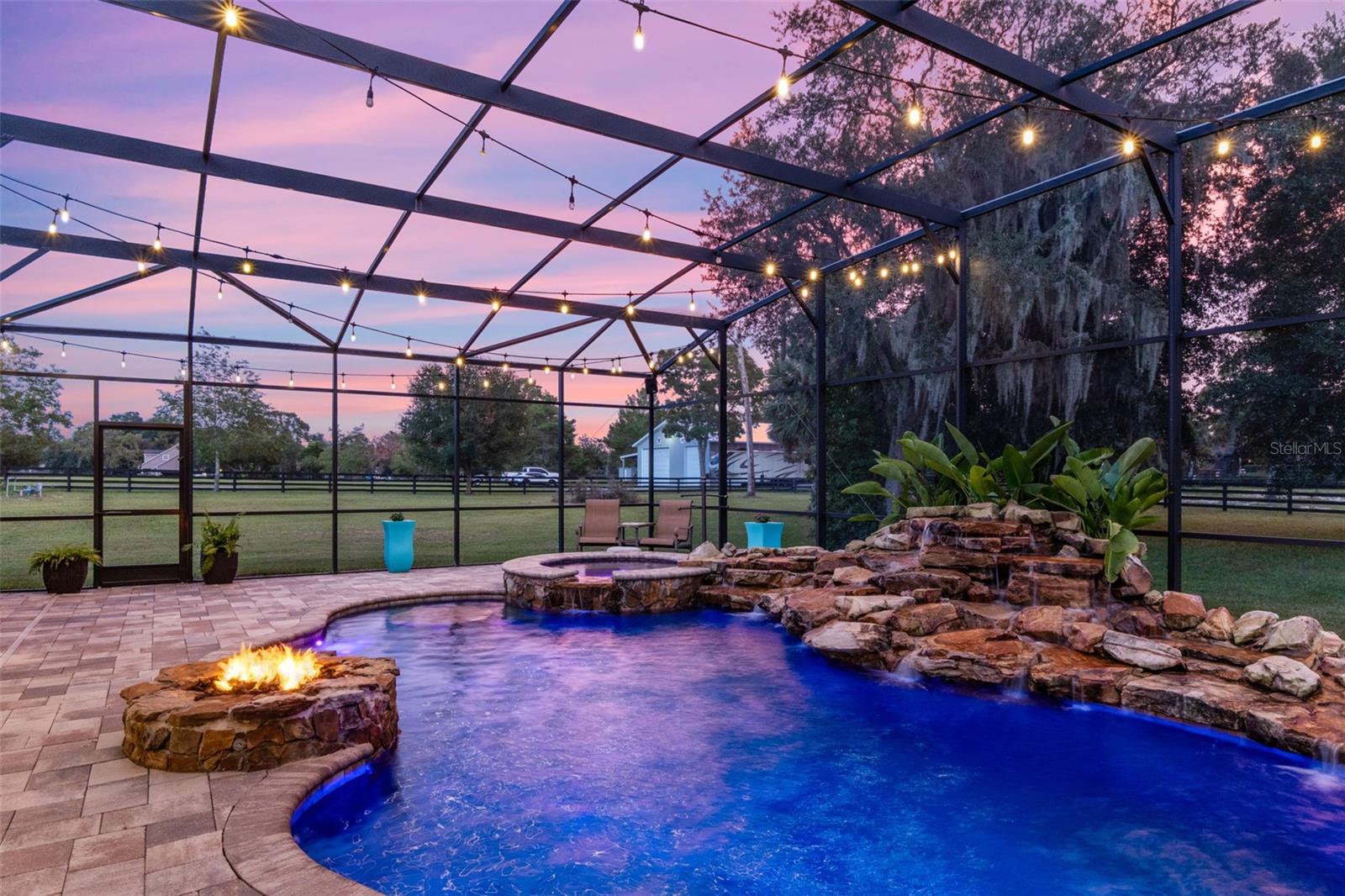 SEMINOLE ESTATES - Residential