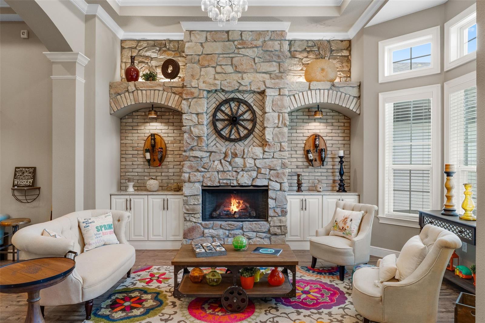 SEMINOLE ESTATES - Residential
