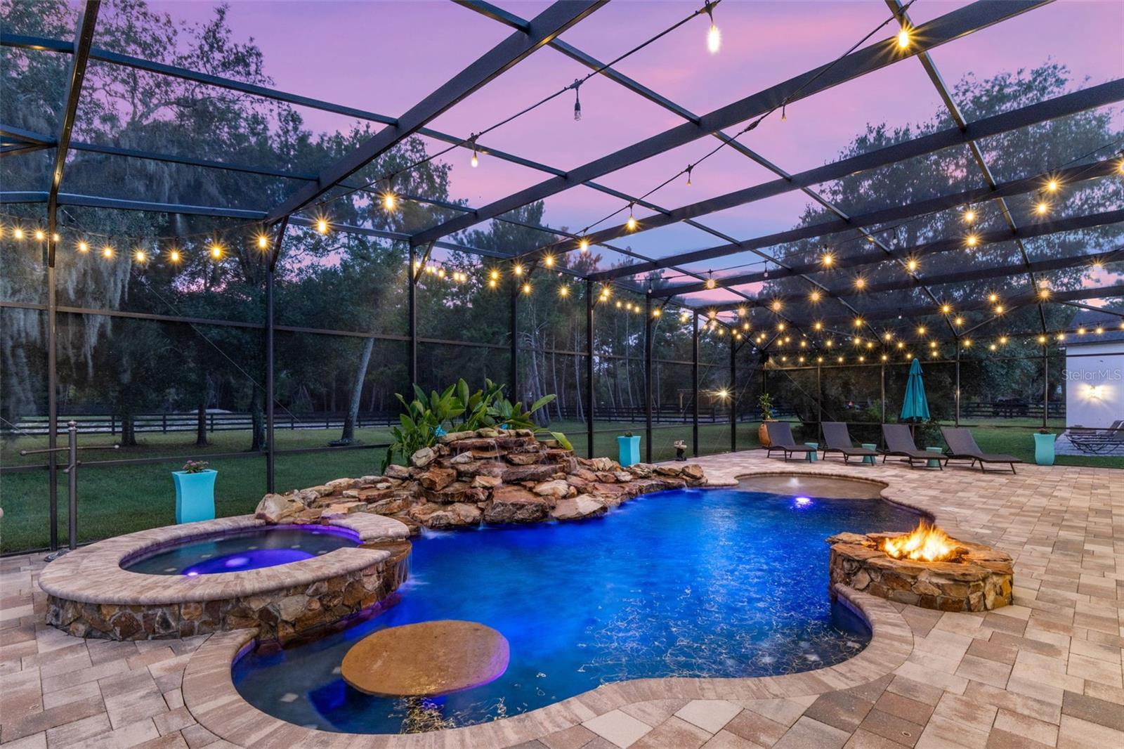 SEMINOLE ESTATES - Residential