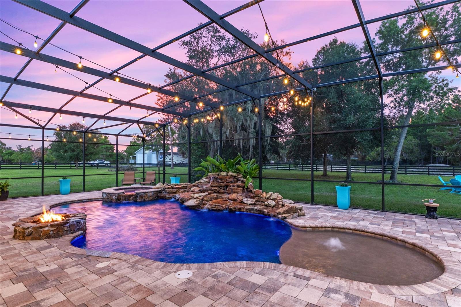 SEMINOLE ESTATES - Residential