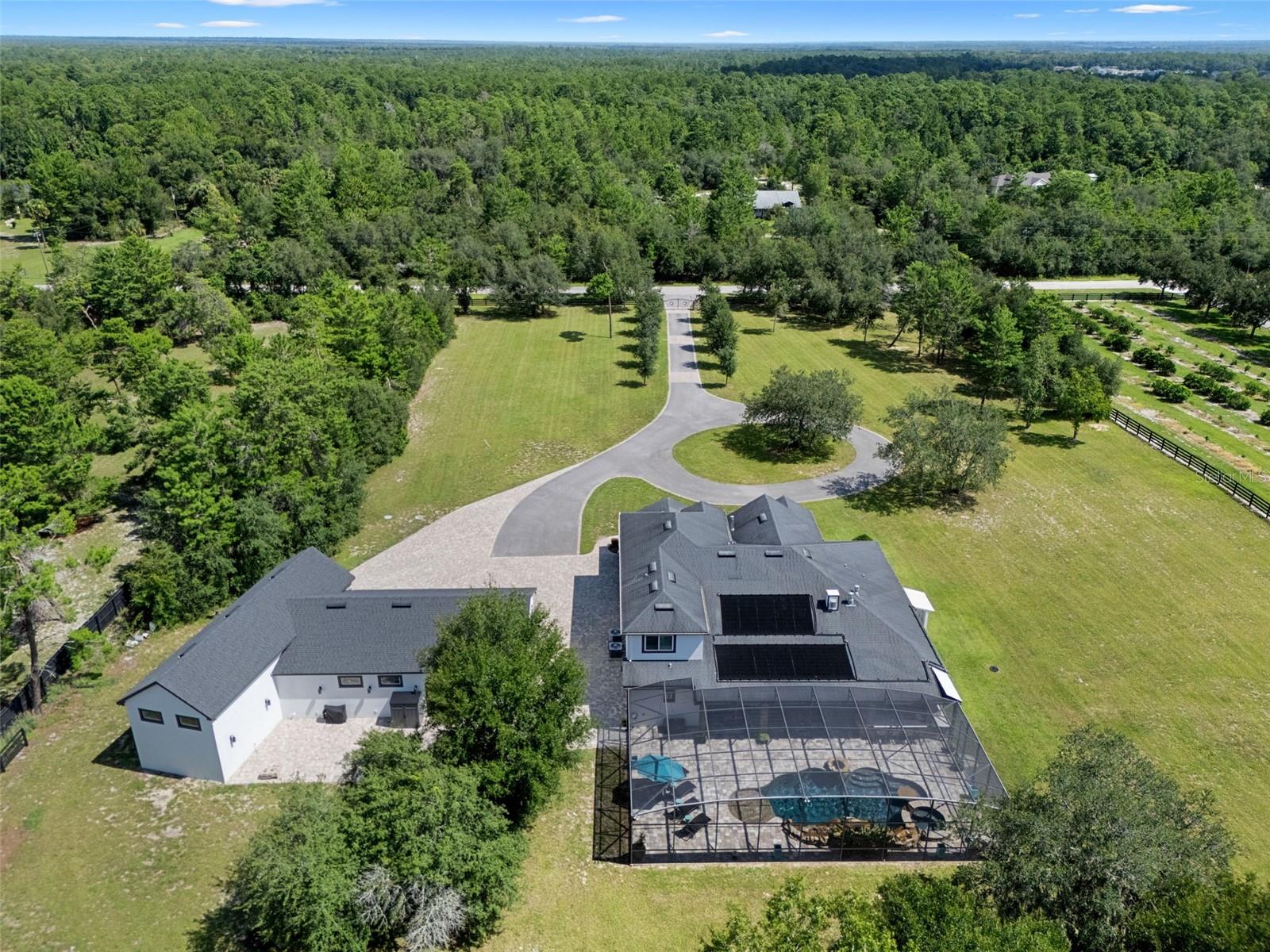 SEMINOLE ESTATES - Residential