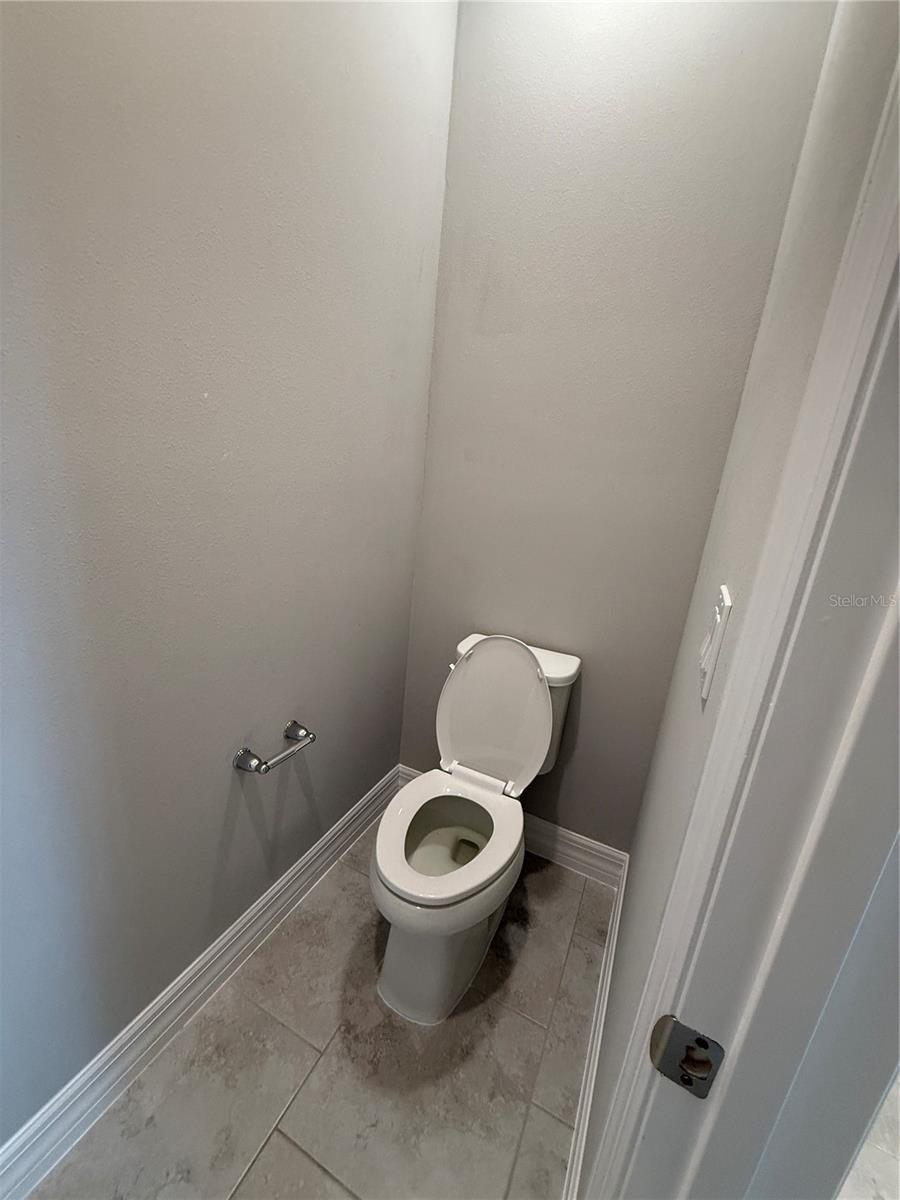 PORT CHARLOTTE SUB 24 - Residential Lease