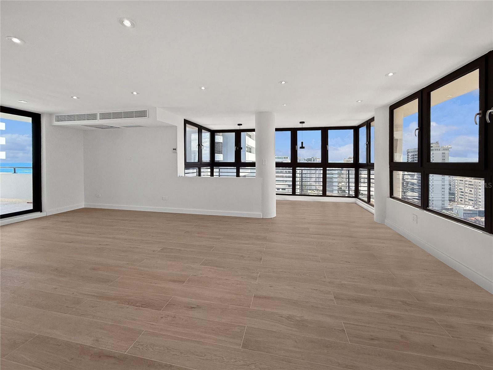 LA CEIBA - Residential