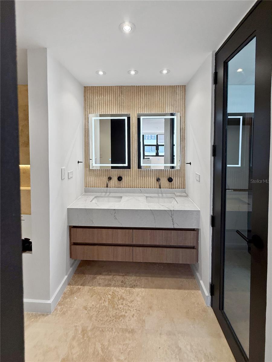 LA CEIBA - Residential