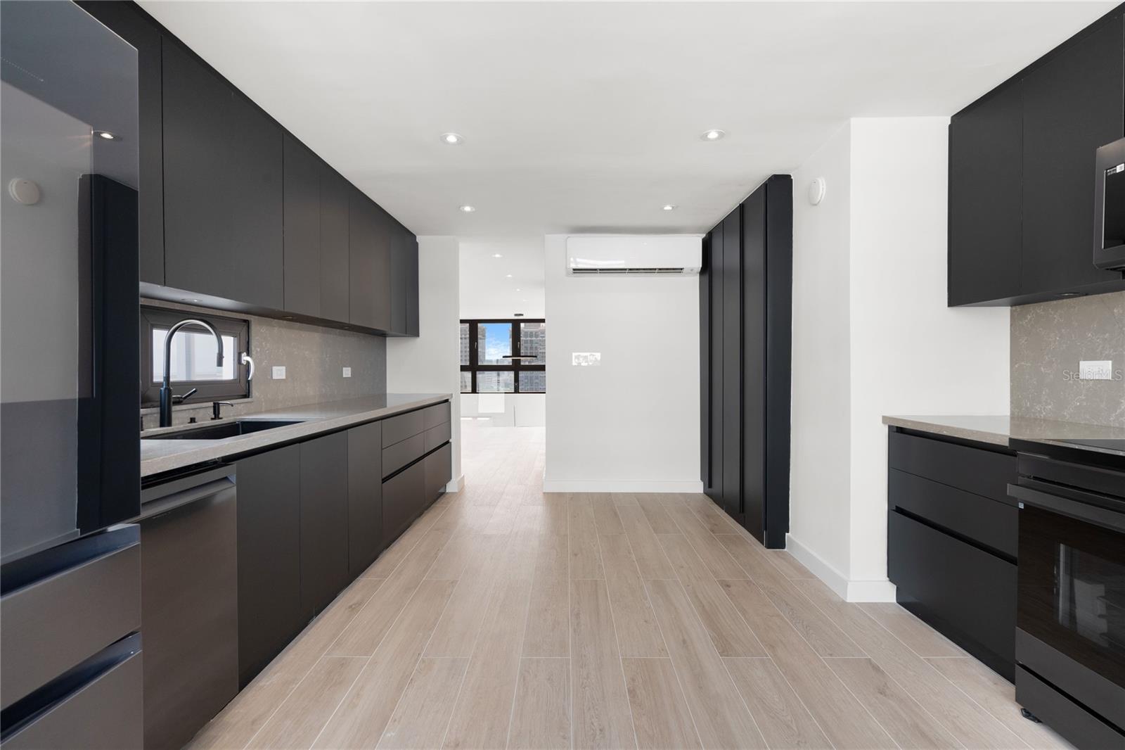 LA CEIBA - Residential