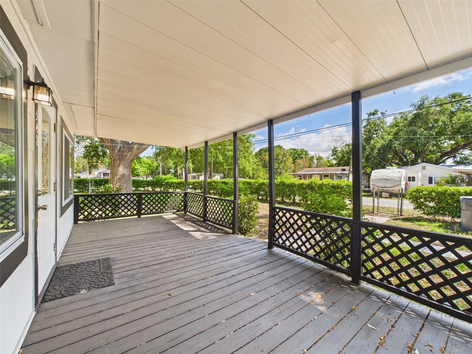 WAVERLY MANOR - Residential Lease