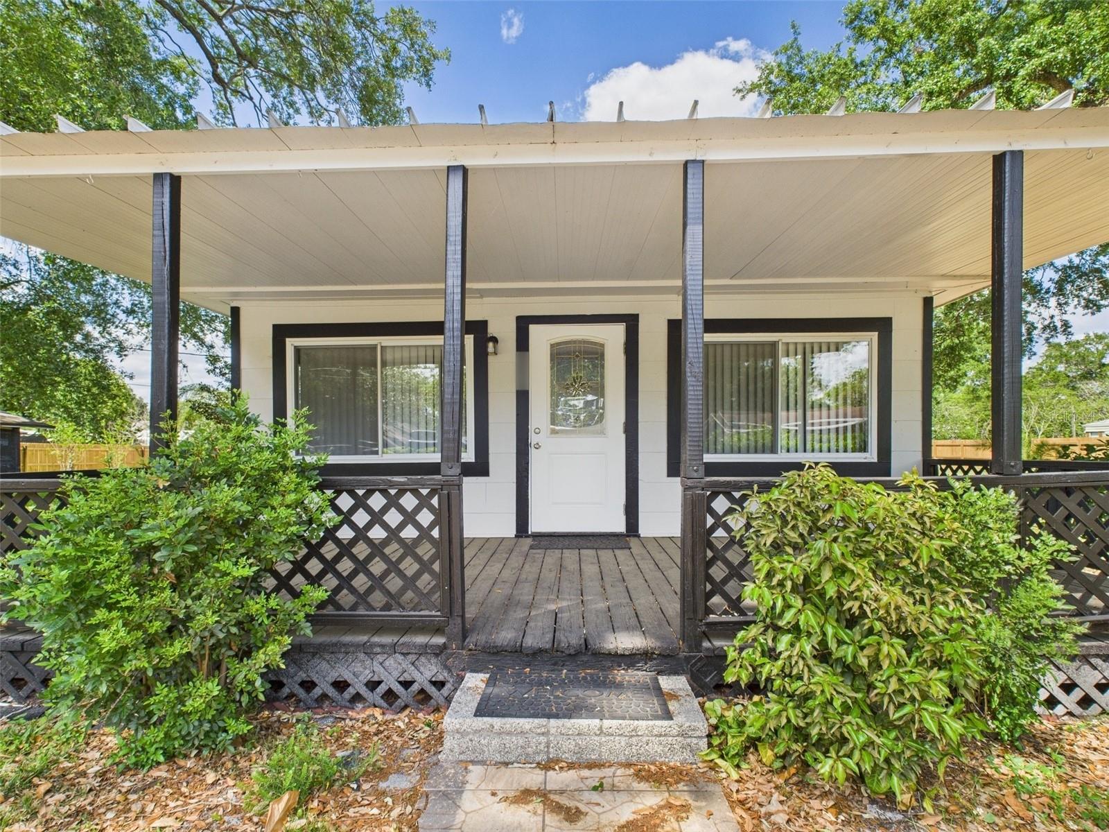 WAVERLY MANOR - Residential Lease