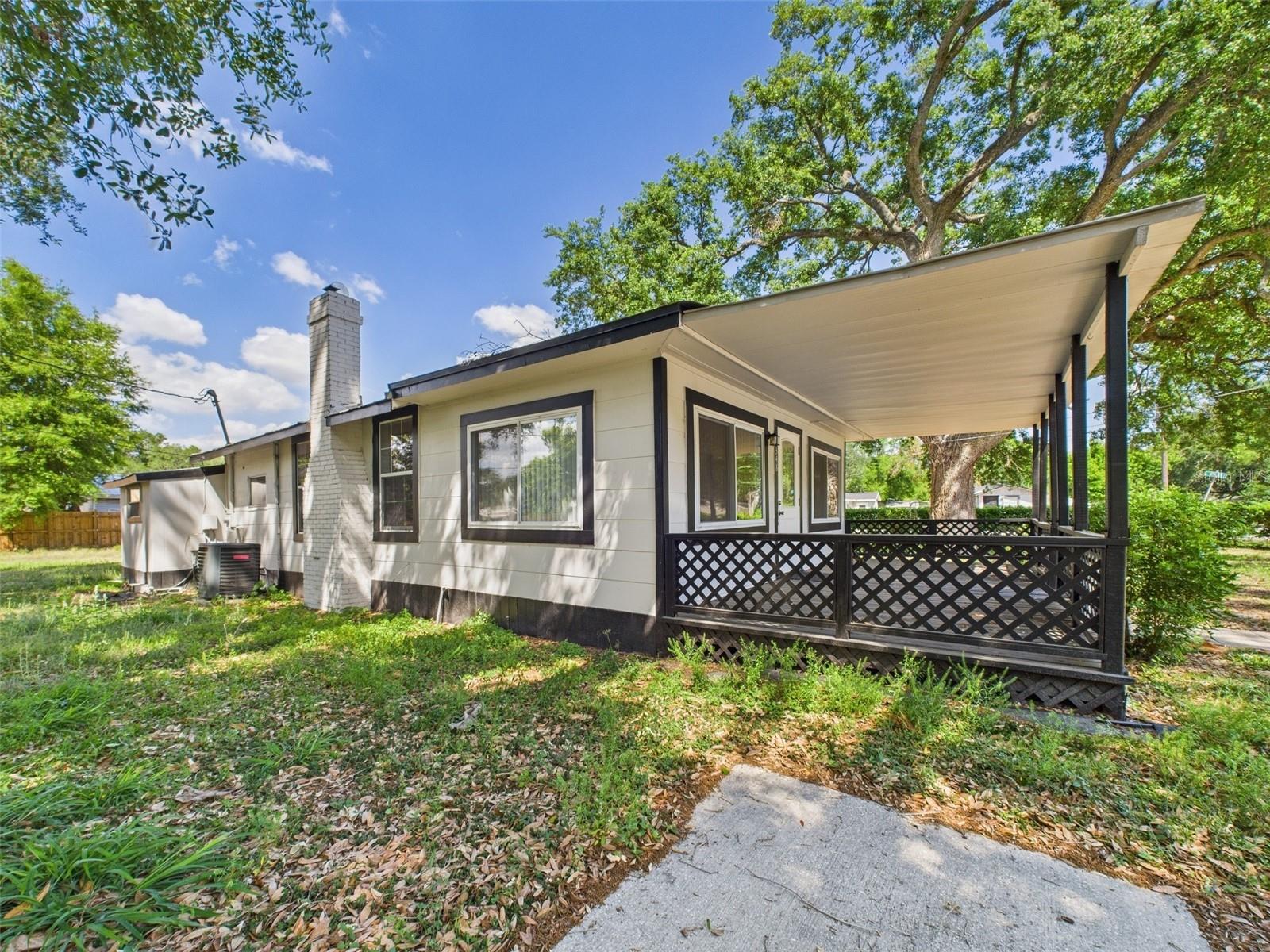 WAVERLY MANOR - Residential Lease