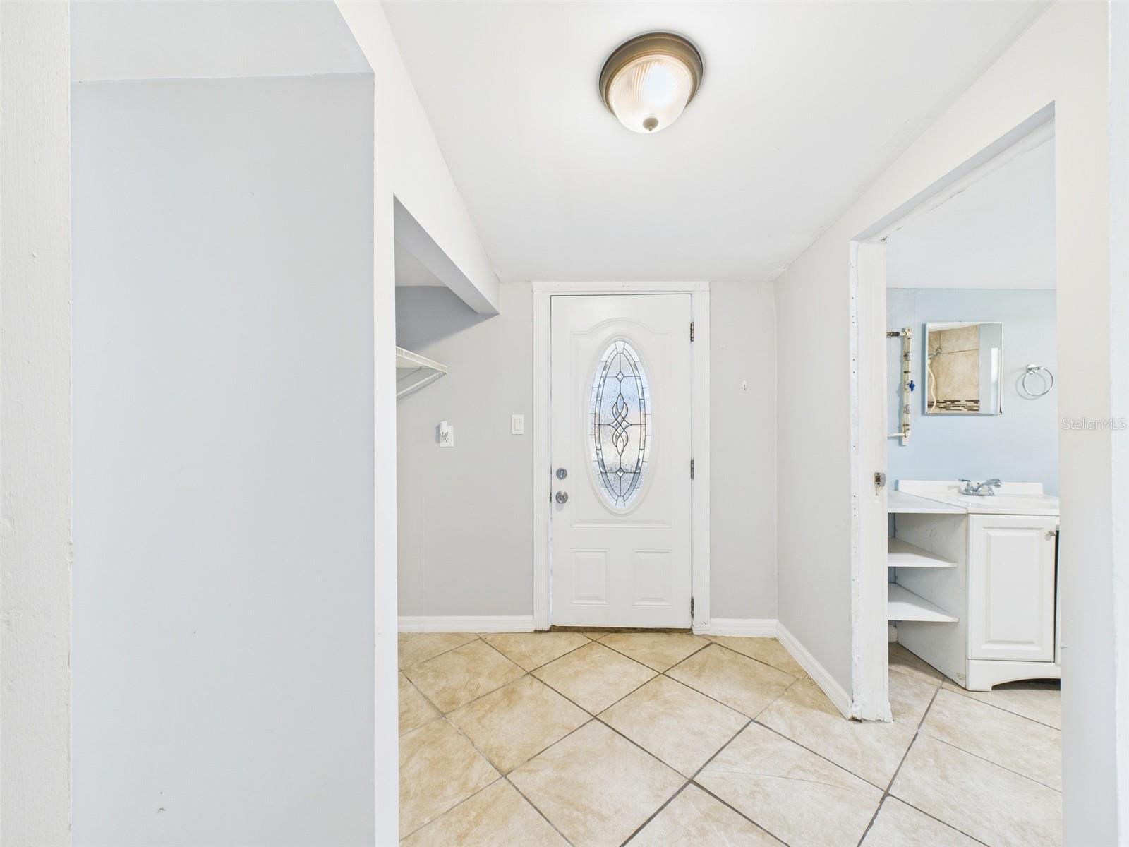 WAVERLY MANOR - Residential Lease