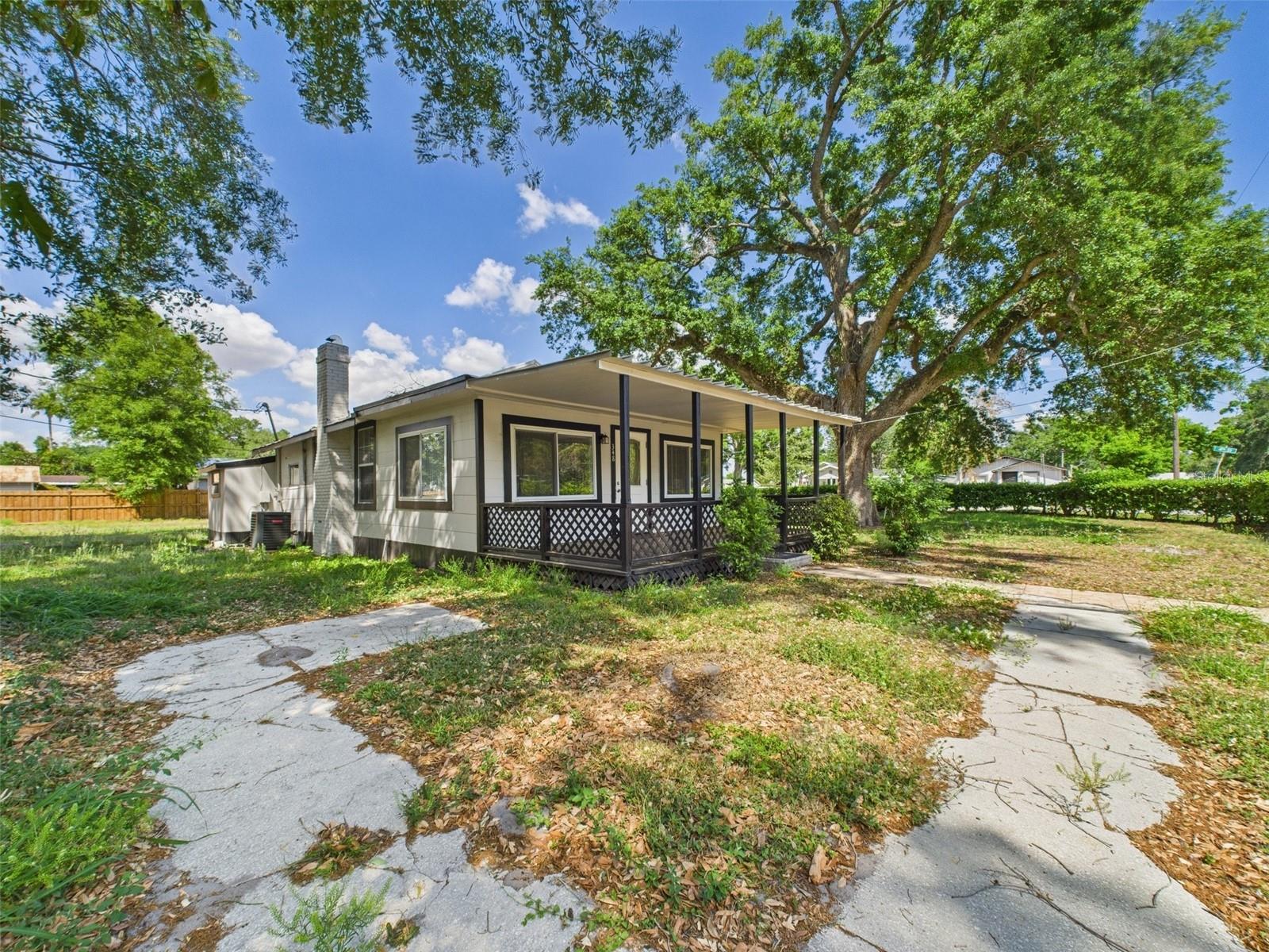 WAVERLY MANOR - Residential Lease