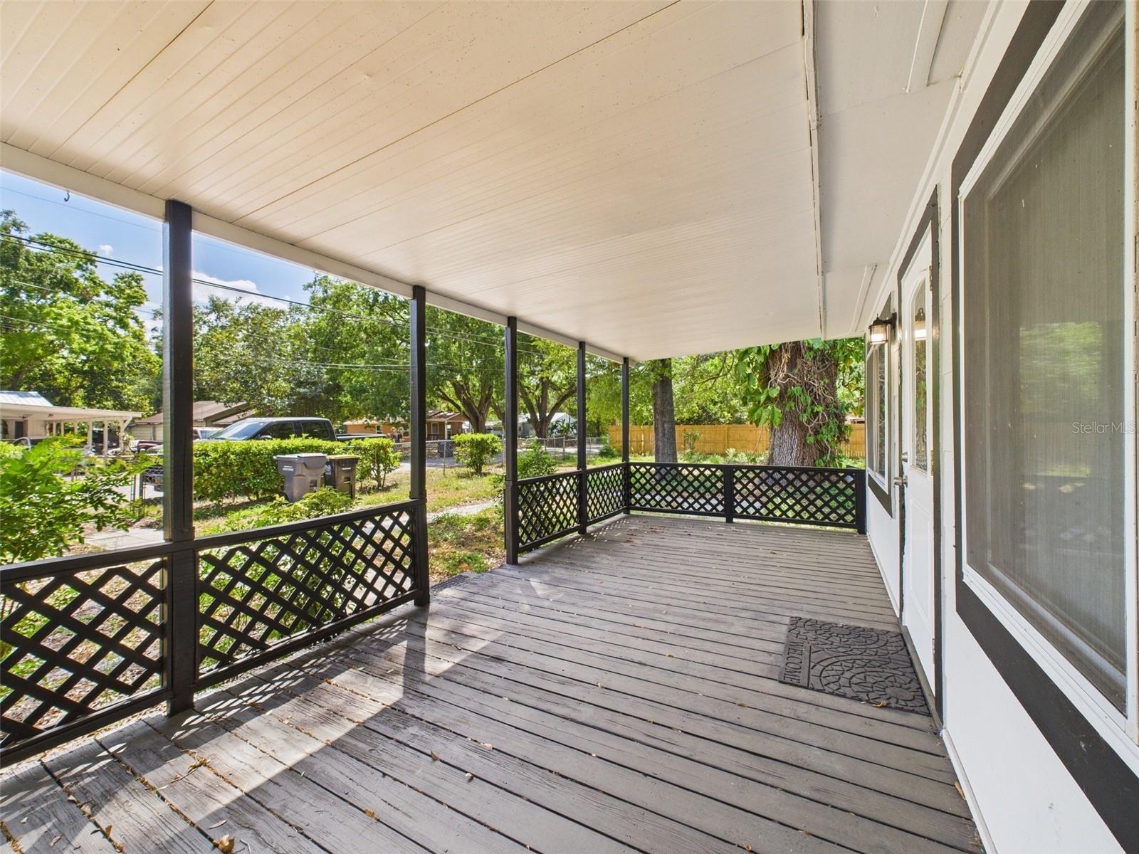 WAVERLY MANOR - Residential Lease