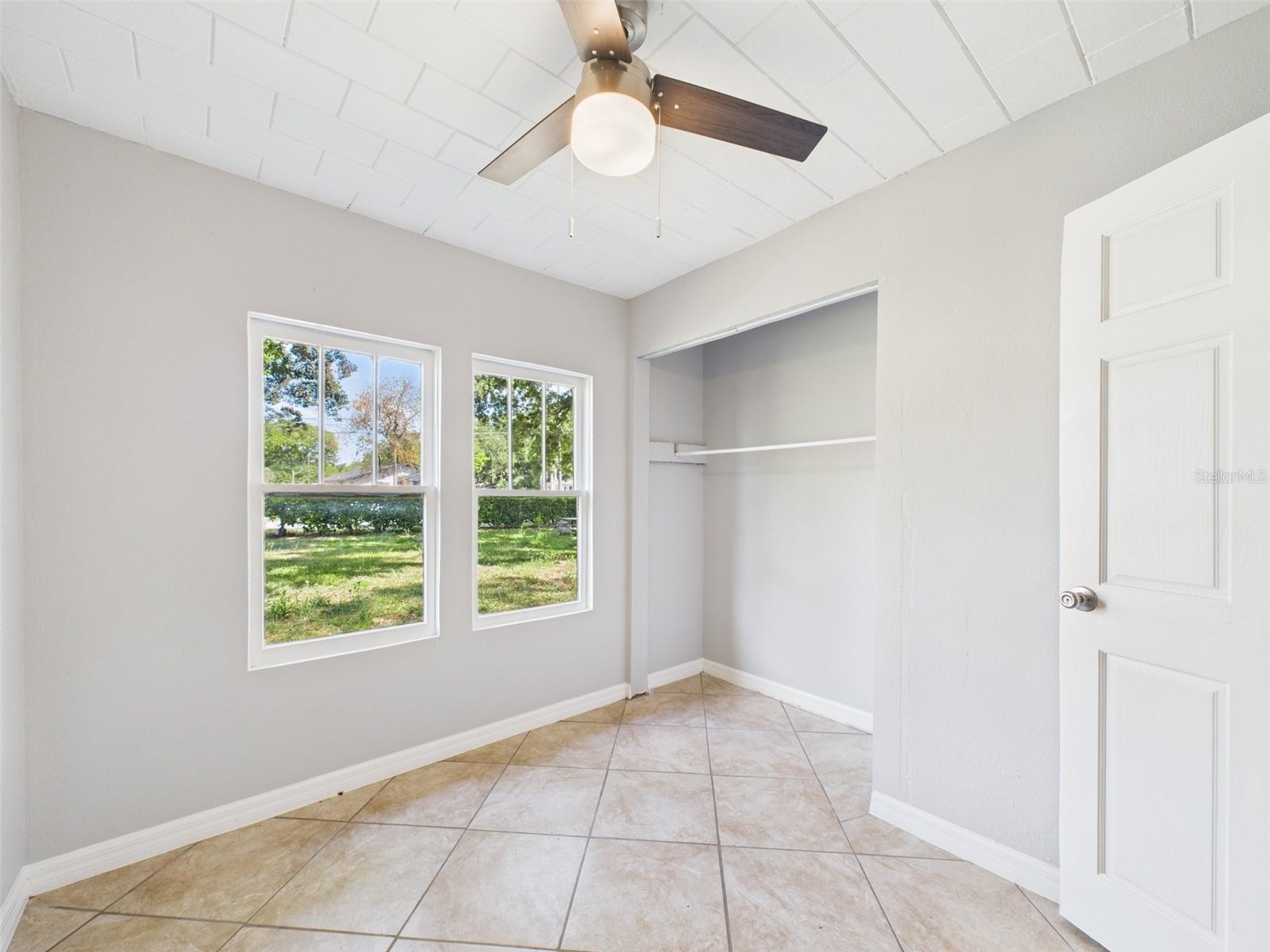 WAVERLY MANOR - Residential Lease