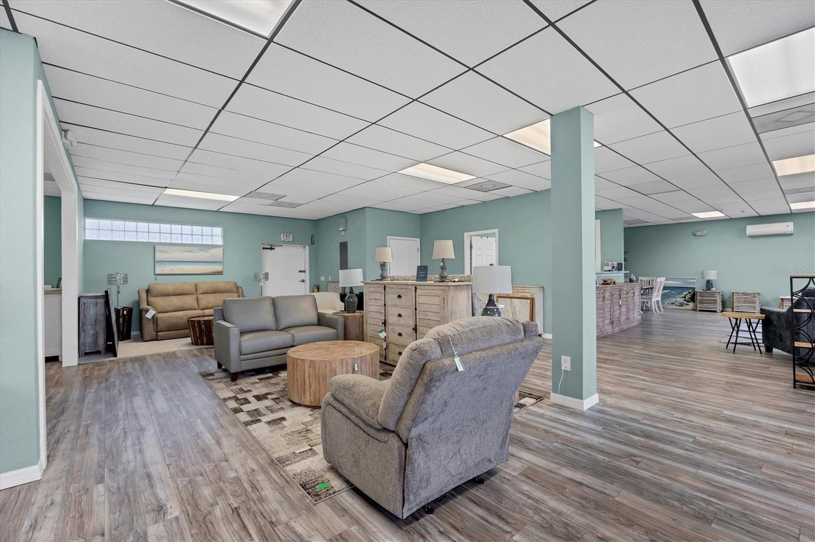 PORT CHARLOTTE SEC 074 - Commercial Sale