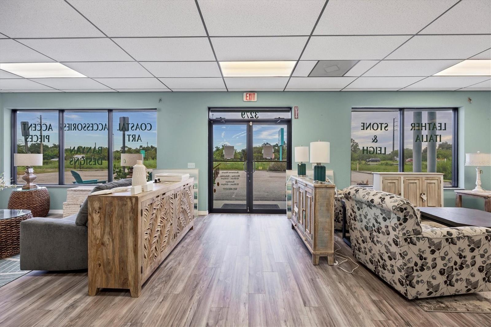 PORT CHARLOTTE SEC 074 - Commercial Sale