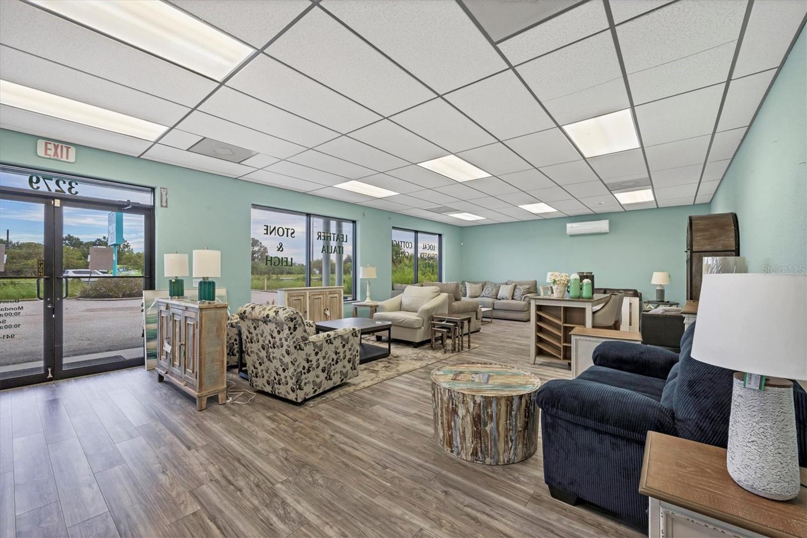 PORT CHARLOTTE SEC 074 - Commercial Sale