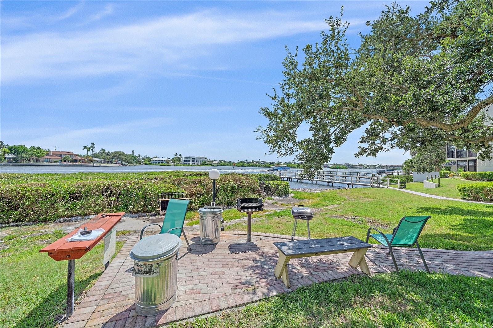 6157 MIDNIGHT PASS ROAD G21