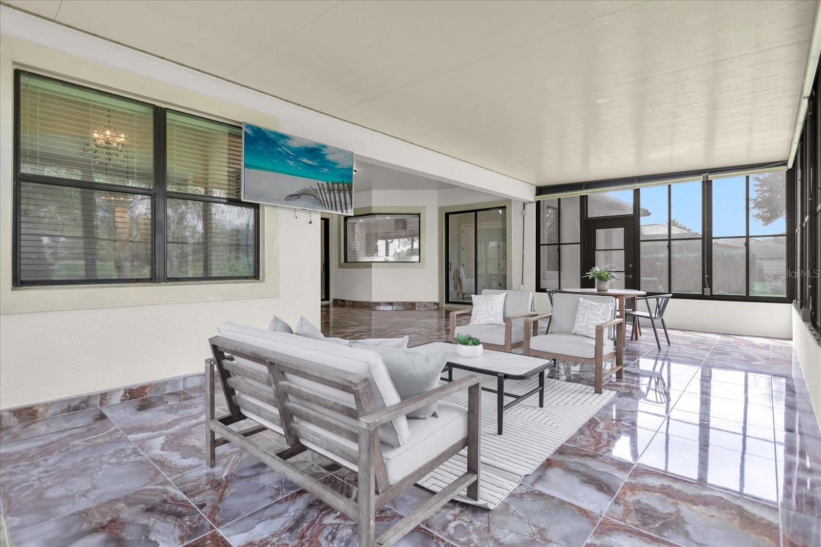 HEATHROW COUNTRY ESTATE - Residential