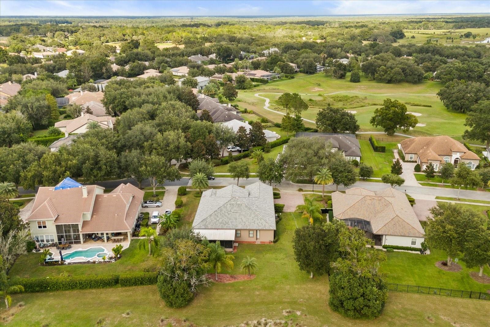 HEATHROW COUNTRY ESTATE - Residential