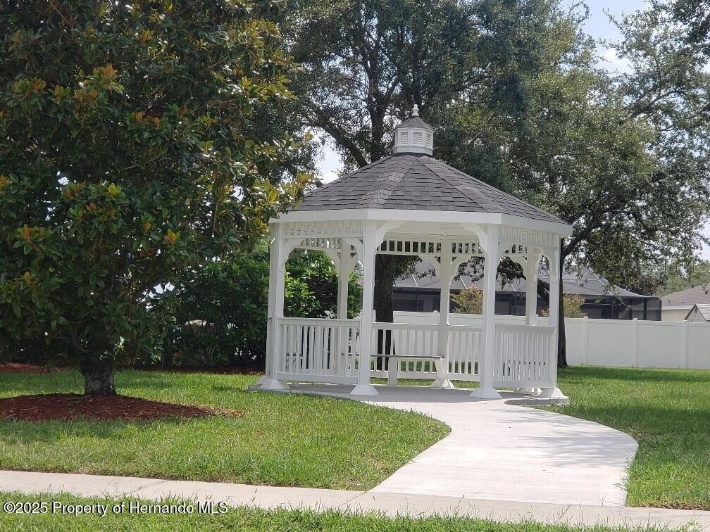 SILVER RIDGE - Residential Lease