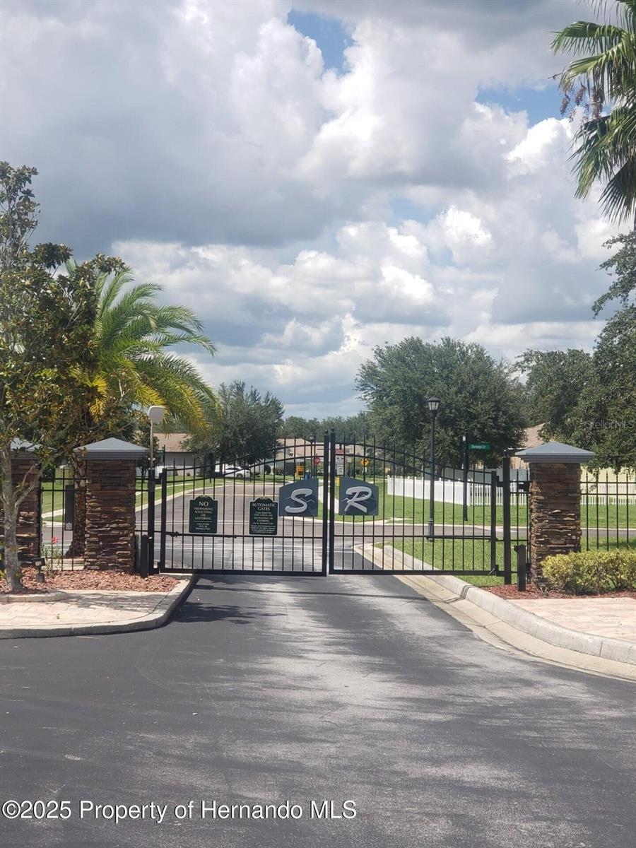 SILVER RIDGE - Residential Lease